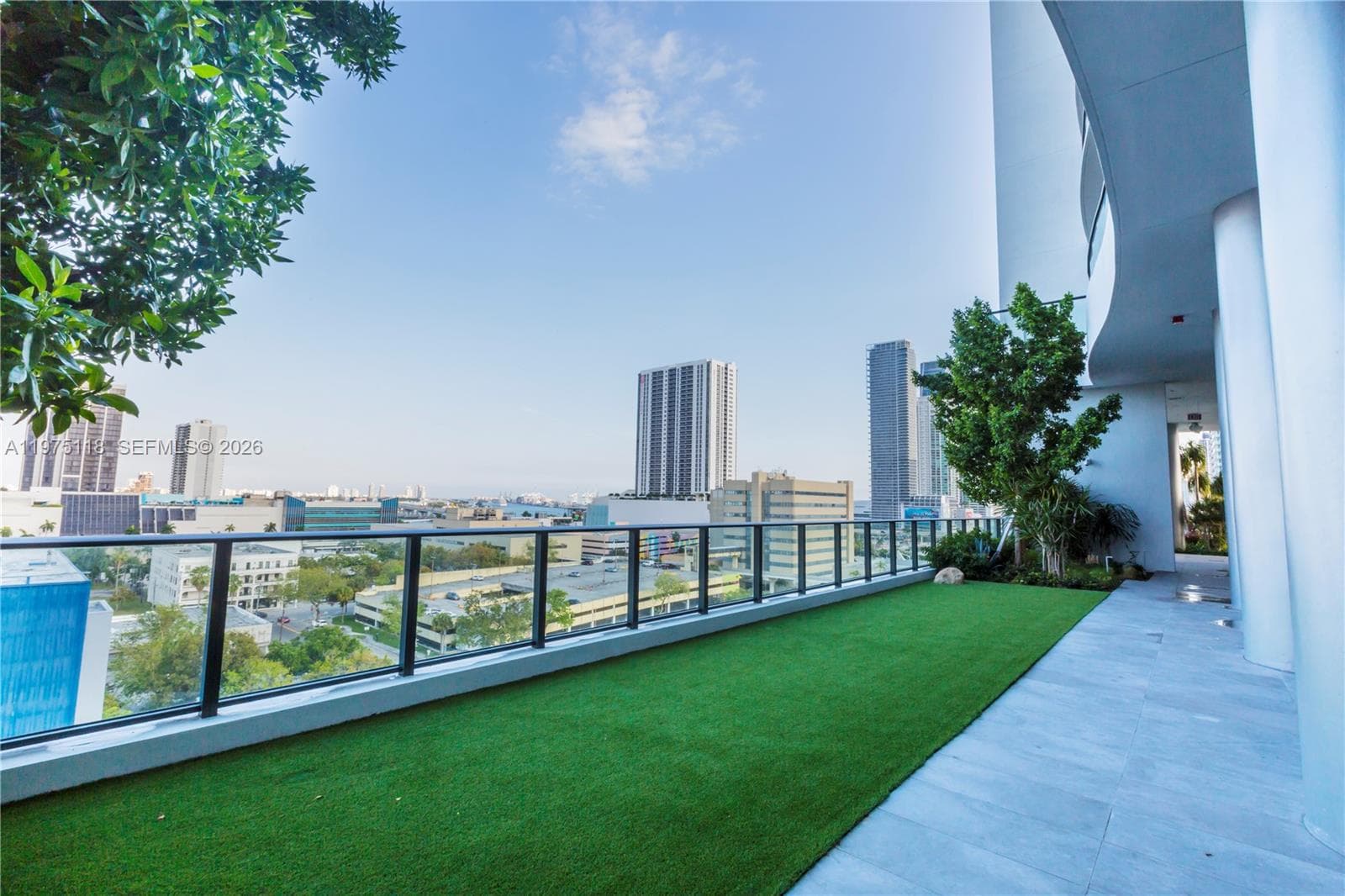 1600 NE 1st Ave # 2210, Miami FL 33132 — 27