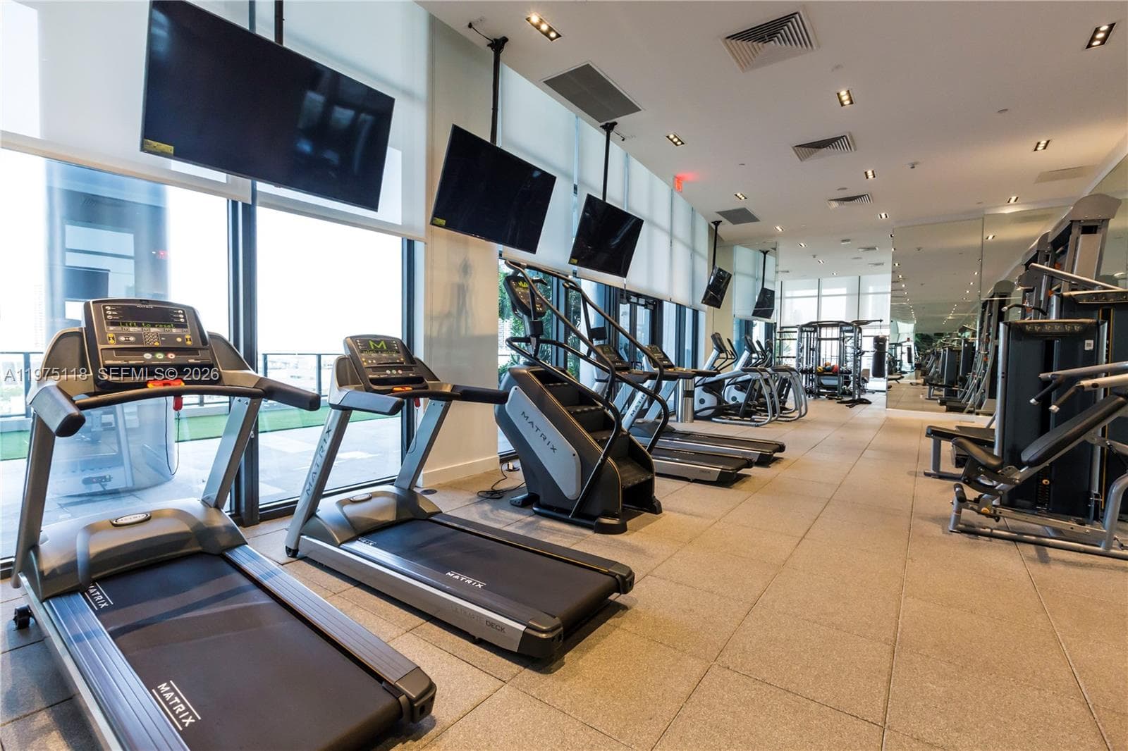 1600 NE 1st Ave # 2210, Miami FL 33132 — 18