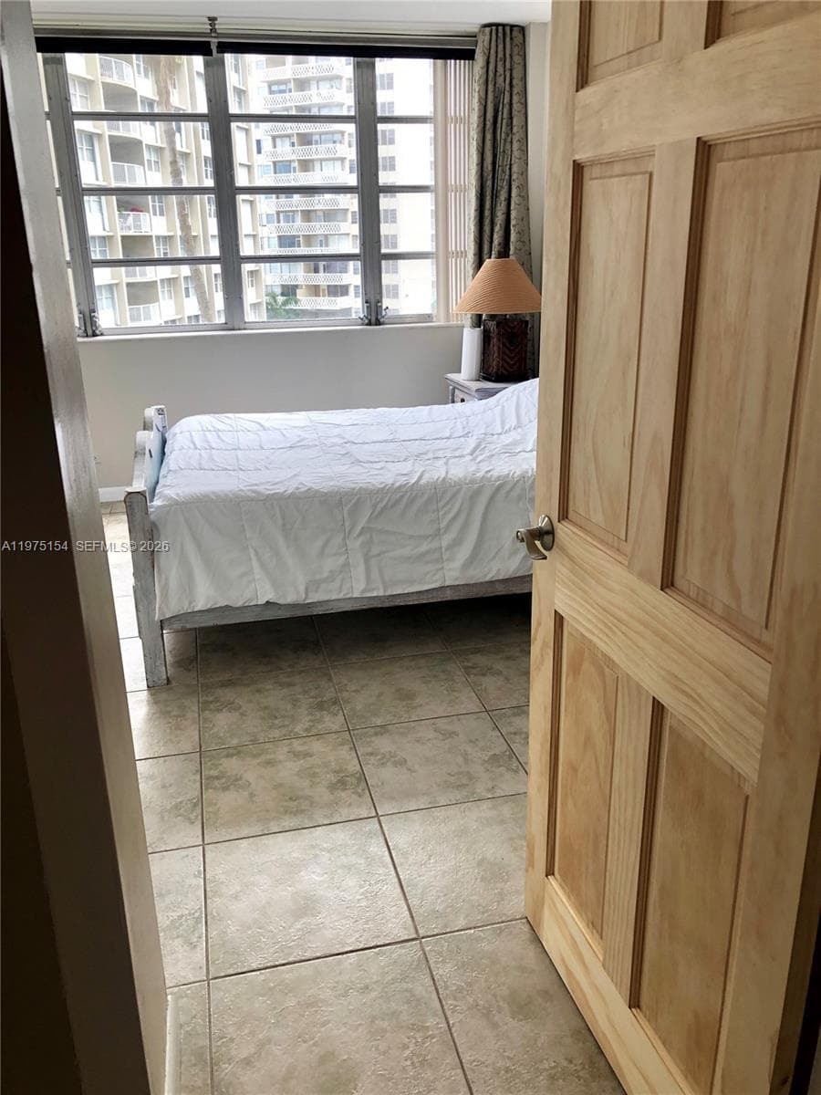 1408 Brickell Bay Dr # 404, Miami FL 33131 — 13