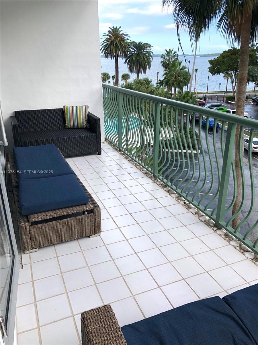 1408 Brickell Bay Dr # 404, Miami FL 33131 — 3