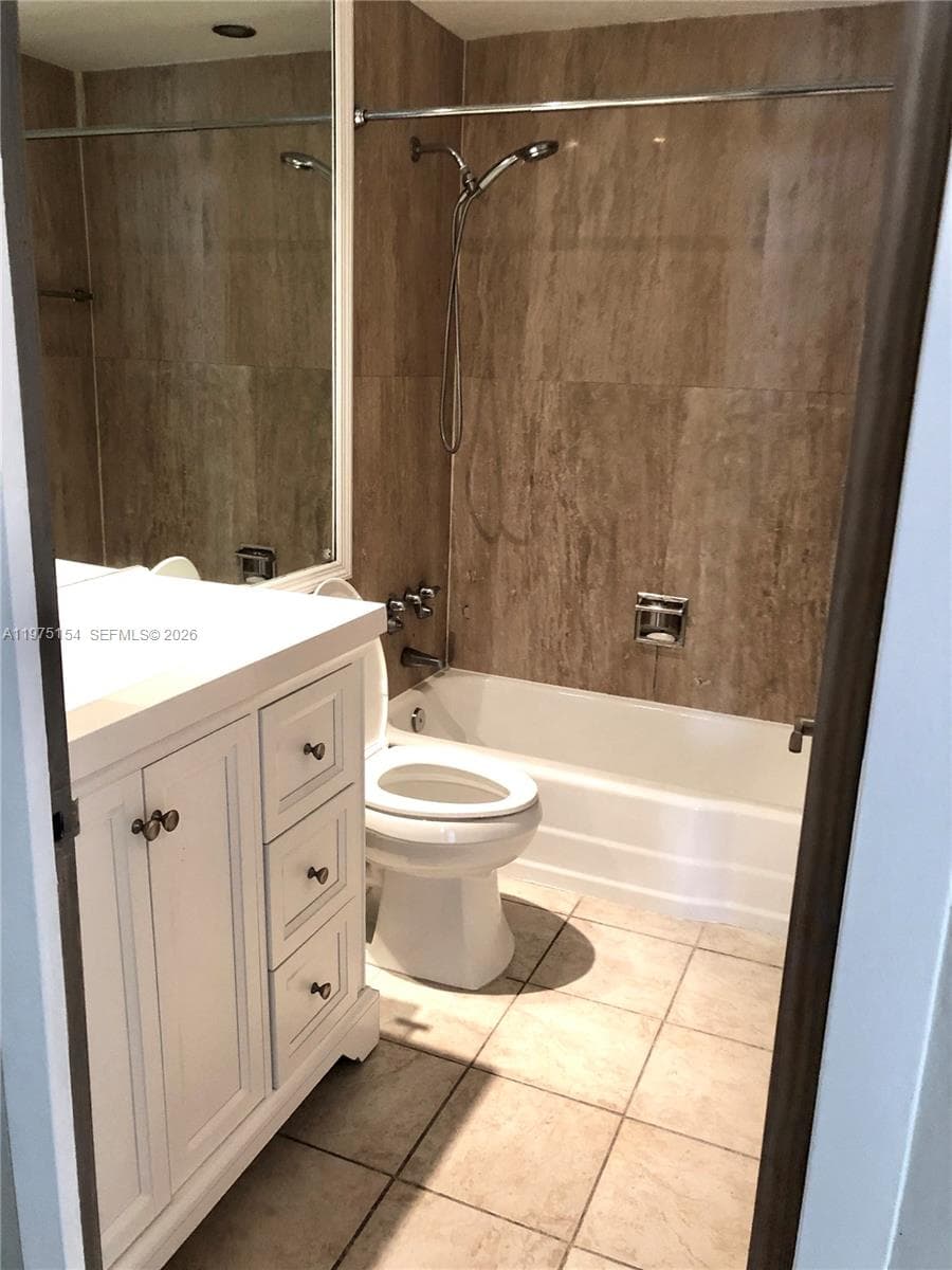 1408 Brickell Bay Dr # 404, Miami FL 33131 — 20