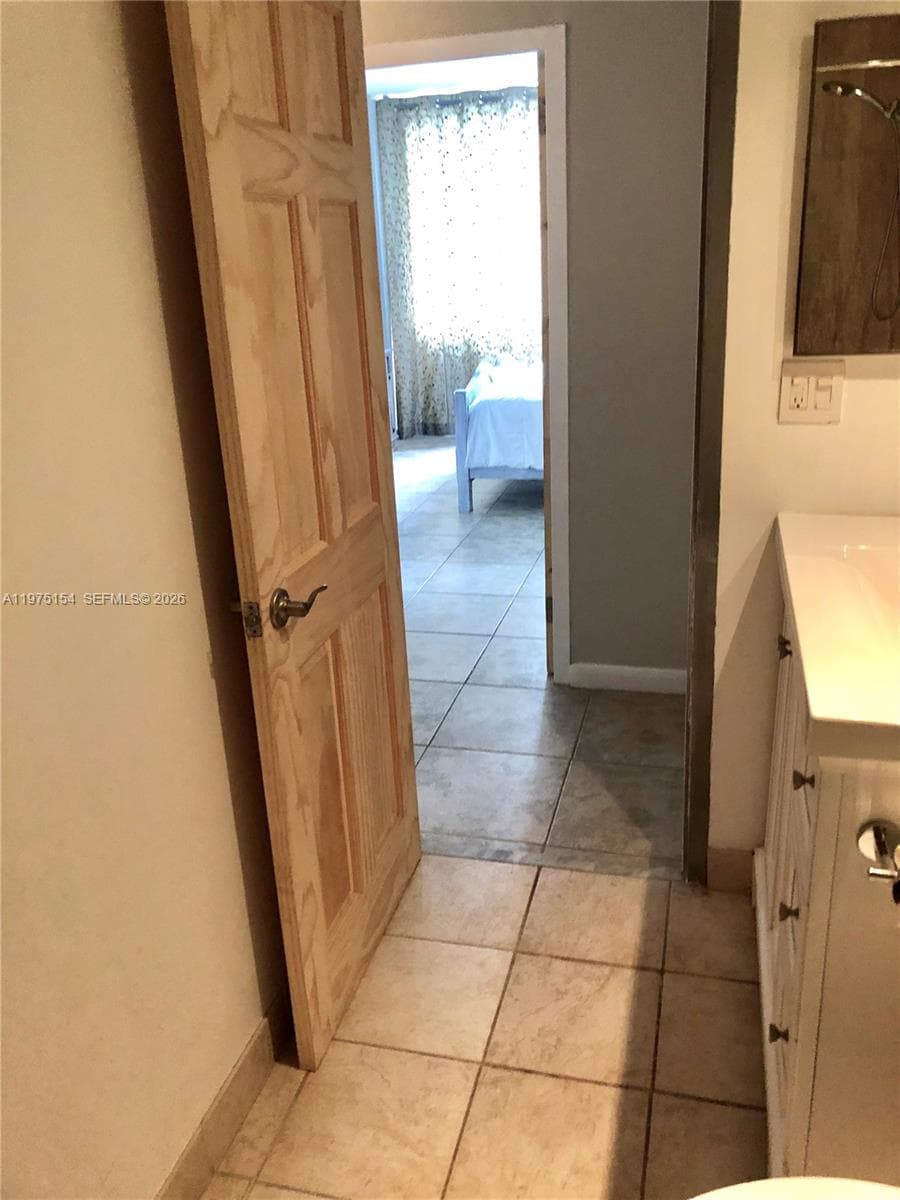 1408 Brickell Bay Dr # 404, Miami FL 33131 — 21