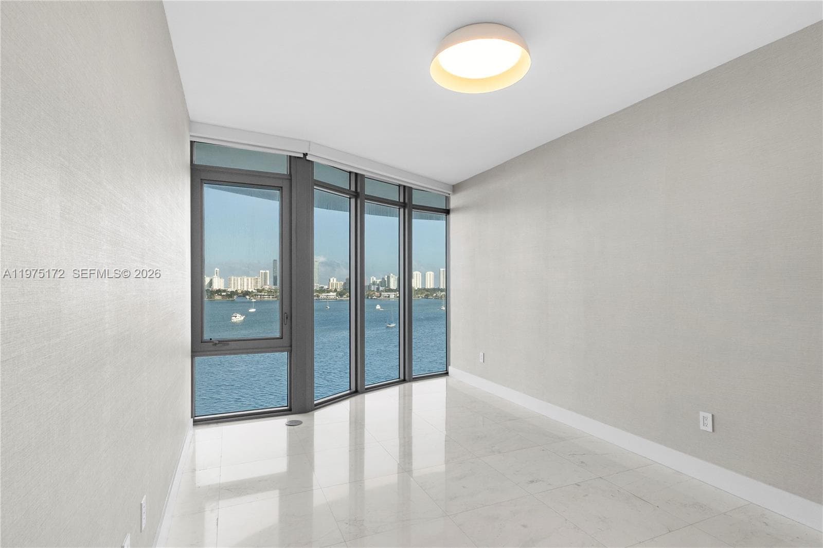 17301 Biscayne Blvd # 611, North Miami Beach FL 33160 — 18