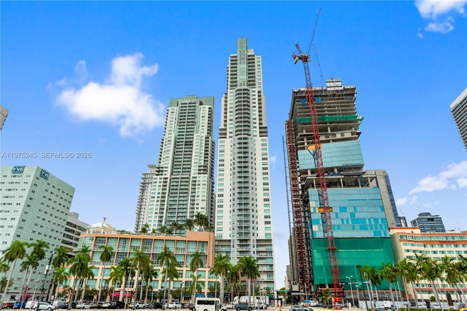 244 Biscayne Blvd # 2410, Miami FL 33132 — 16