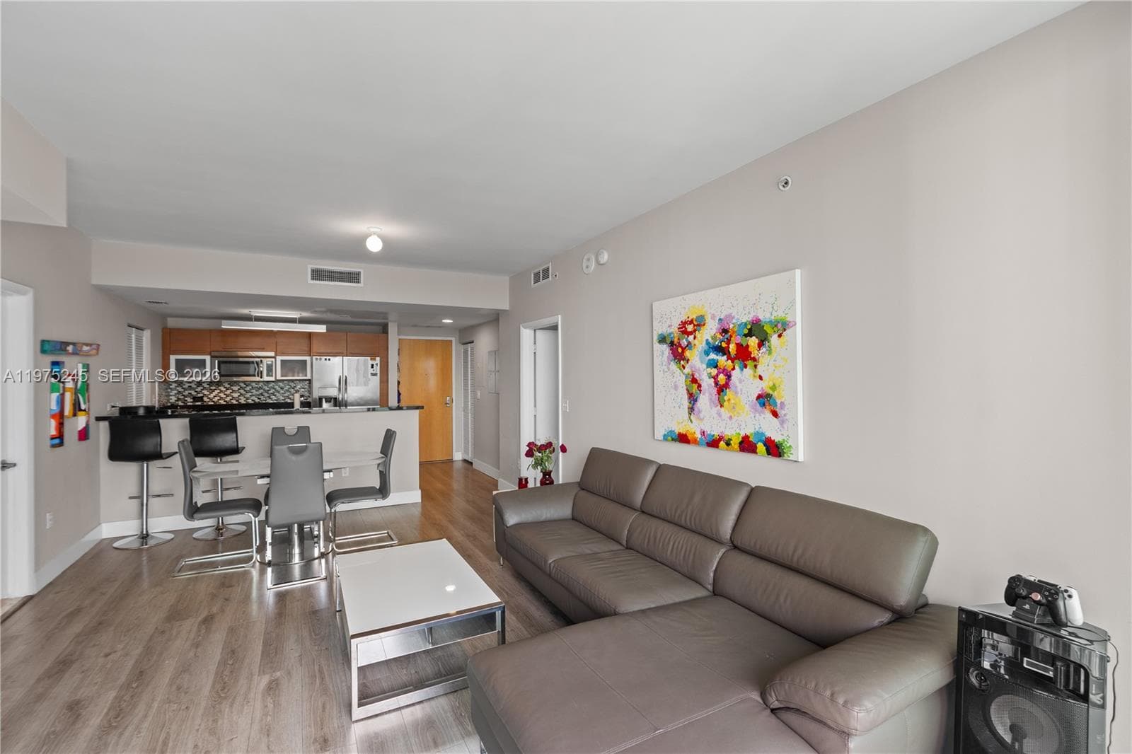 244 Biscayne Blvd # 2410, Miami FL 33132 — 20