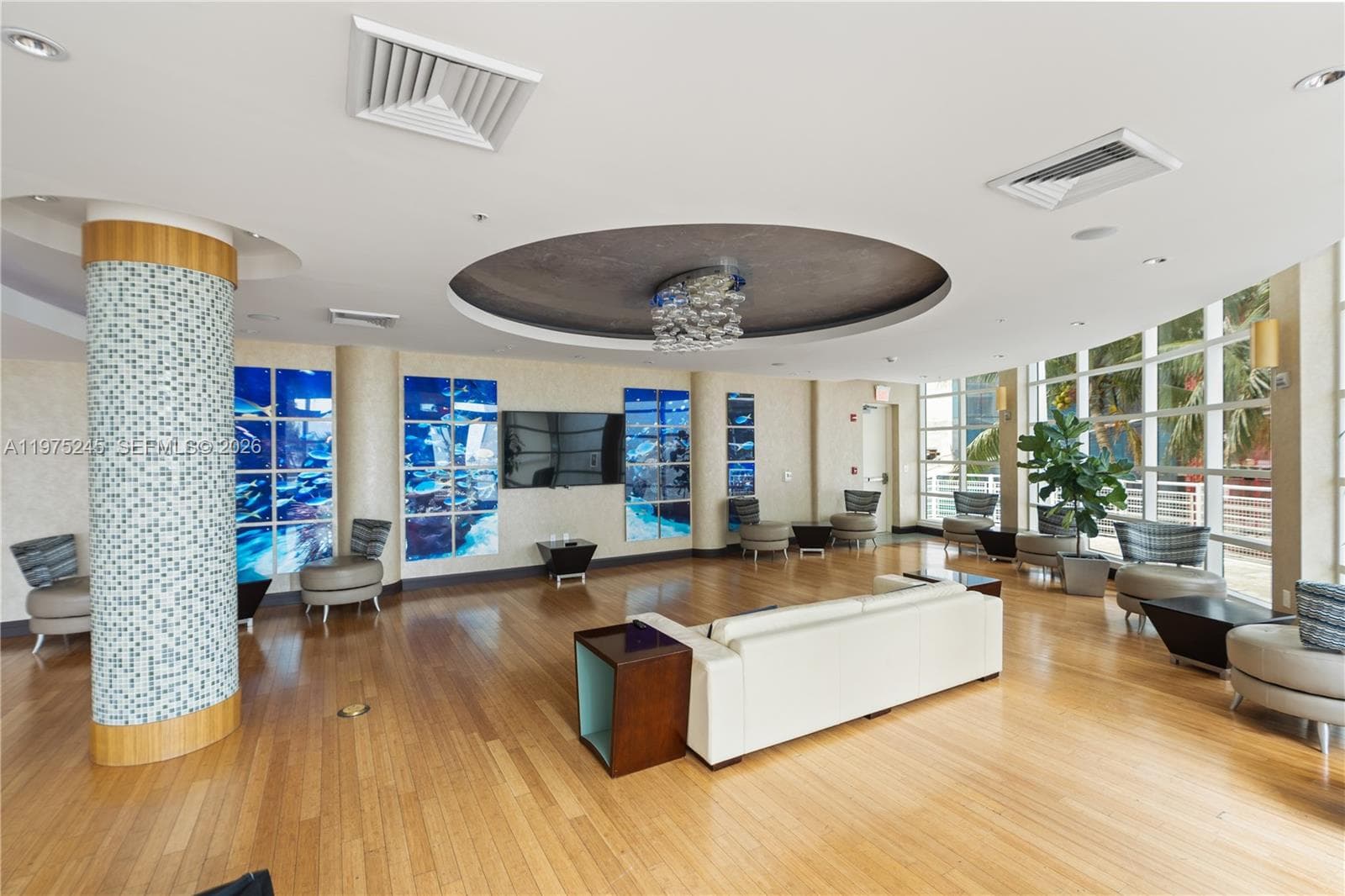 244 Biscayne Blvd # 2410, Miami FL 33132 — 30