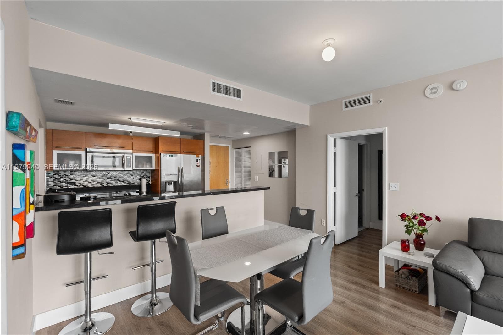 244 Biscayne Blvd # 2410, Miami FL 33132 — 29