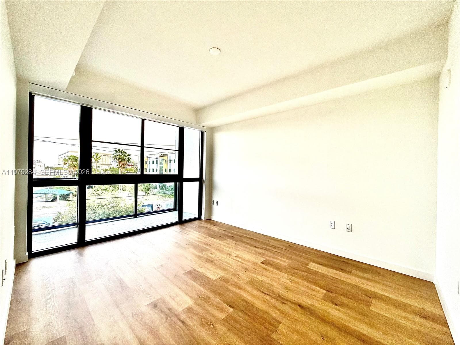1650 NE 124th St # 621, North Miami FL 33181 — 20