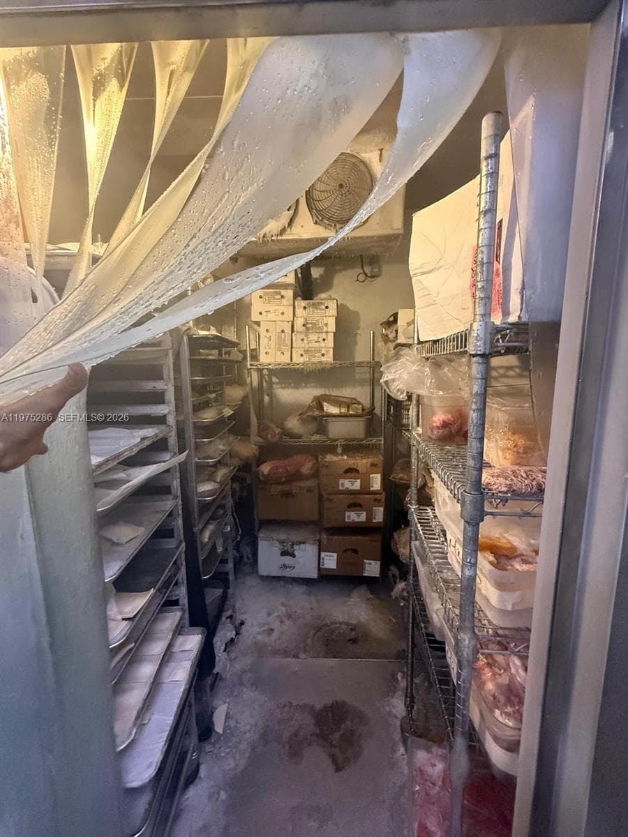 Confidential NW 67th Ave, Hialeah FL 33015 — 7