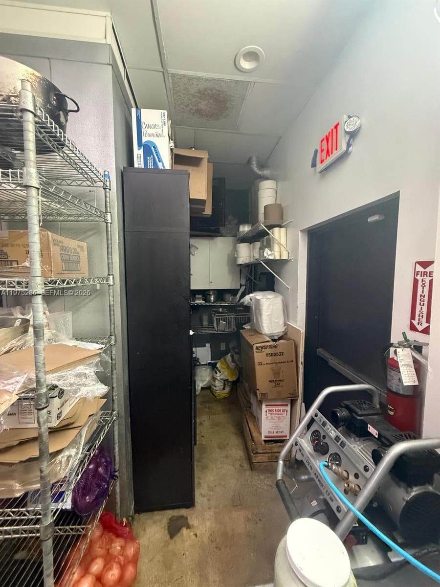 Confidential NW 67th Ave, Hialeah FL 33015 — 9