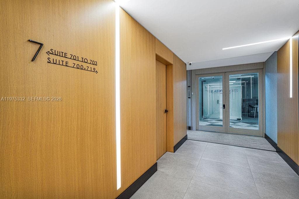 1110 Brickell Ave # 700A, Miami FL 33131 — 62