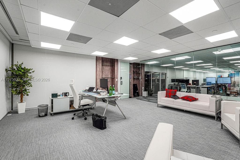 1110 Brickell Ave # 700A, Miami FL 33131 — 36