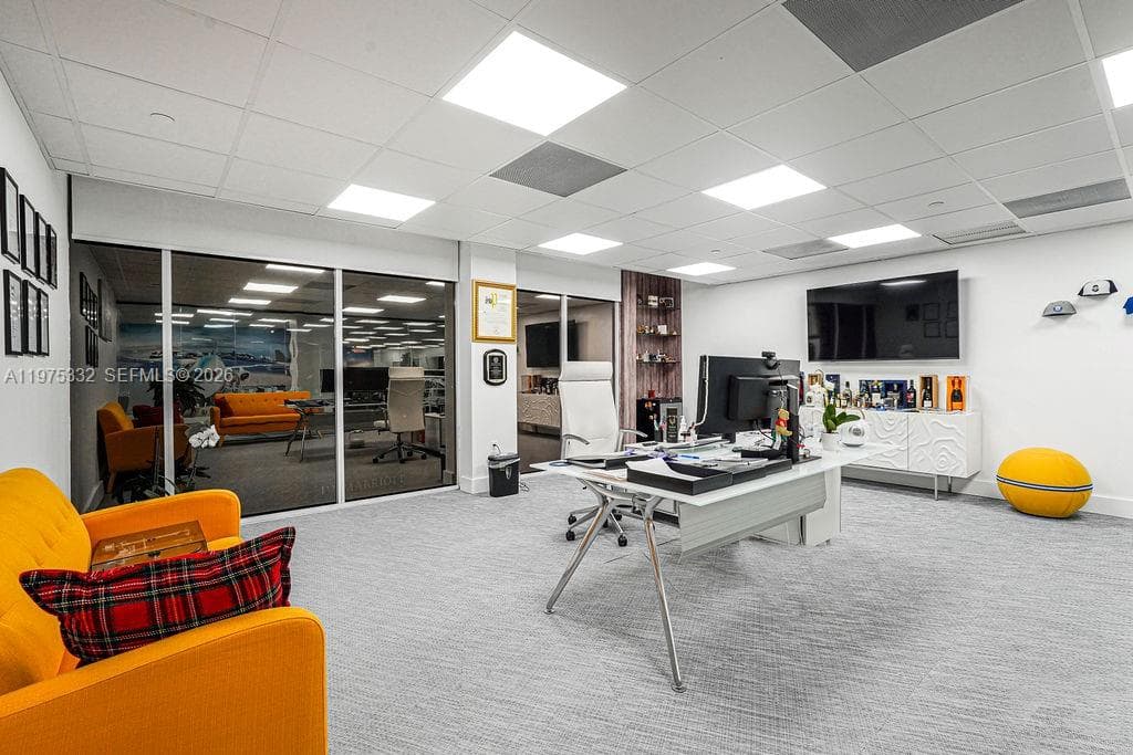 1110 Brickell Ave # 700A, Miami FL 33131 — 32