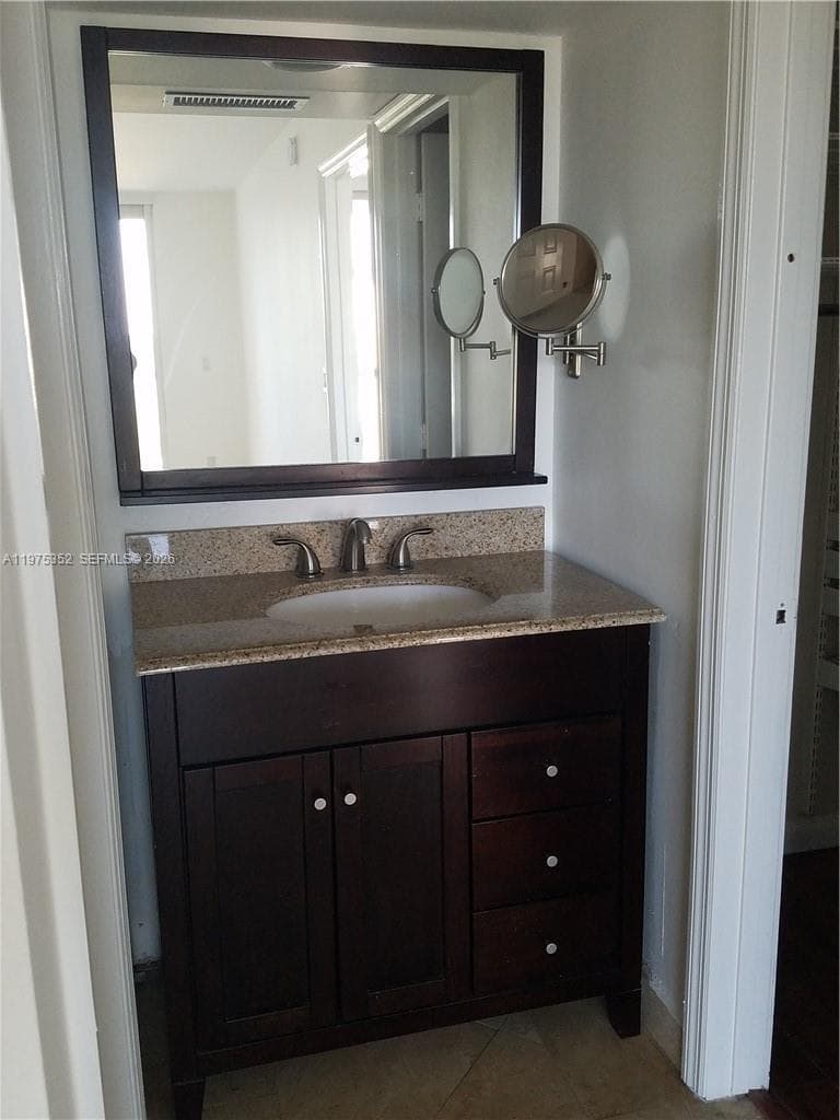 The Royal Club Condo, Miami Beach, FL — 16