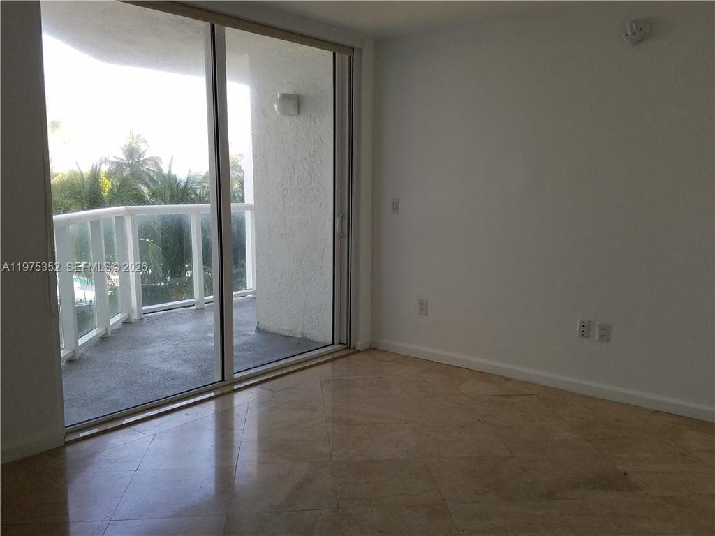 The Royal Club Condo, Miami Beach, FL — 8