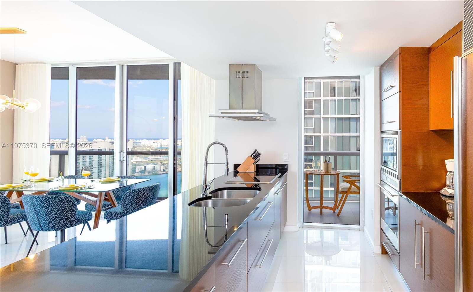 485 Brickell Ave # 4702, Miami FL 33131 — 8