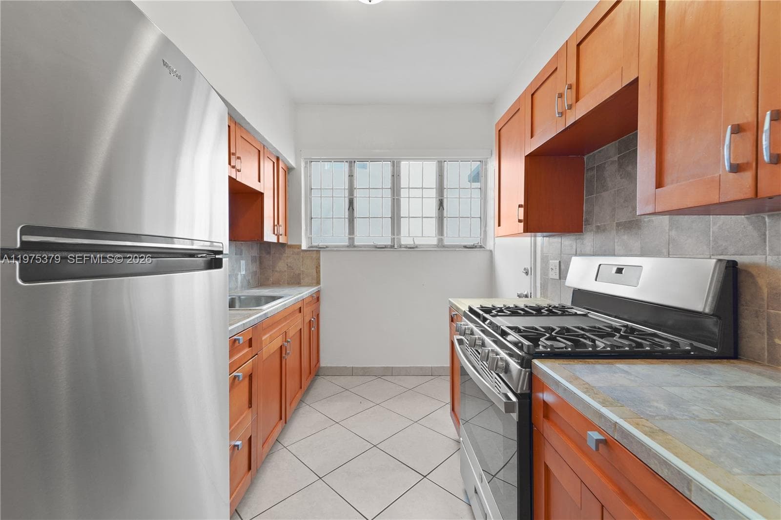 531 16th St, Miami Beach FL 33139 — 12
