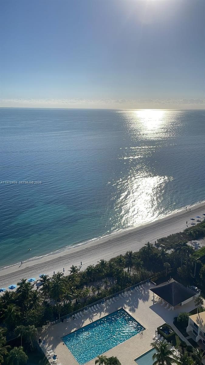 881 Ocean Dr, Key Biscayne FL 33149 — 16