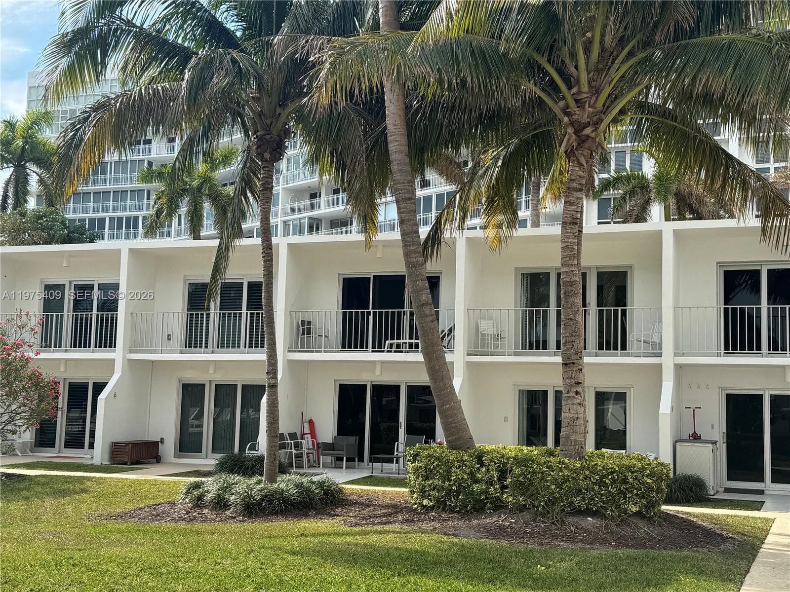 881 Ocean Dr, Key Biscayne FL 33149 — 14