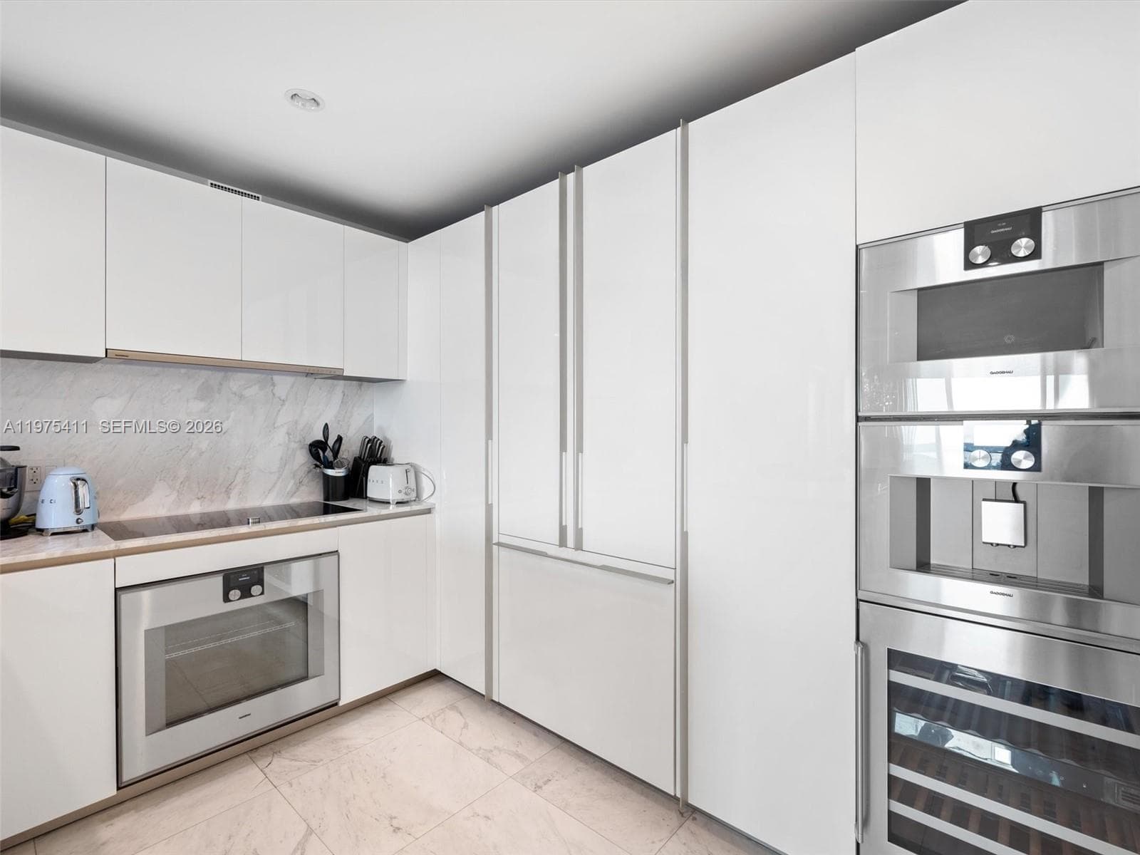 10203 Collins Ave # 1105, Bal Harbour FL 33154 — 8