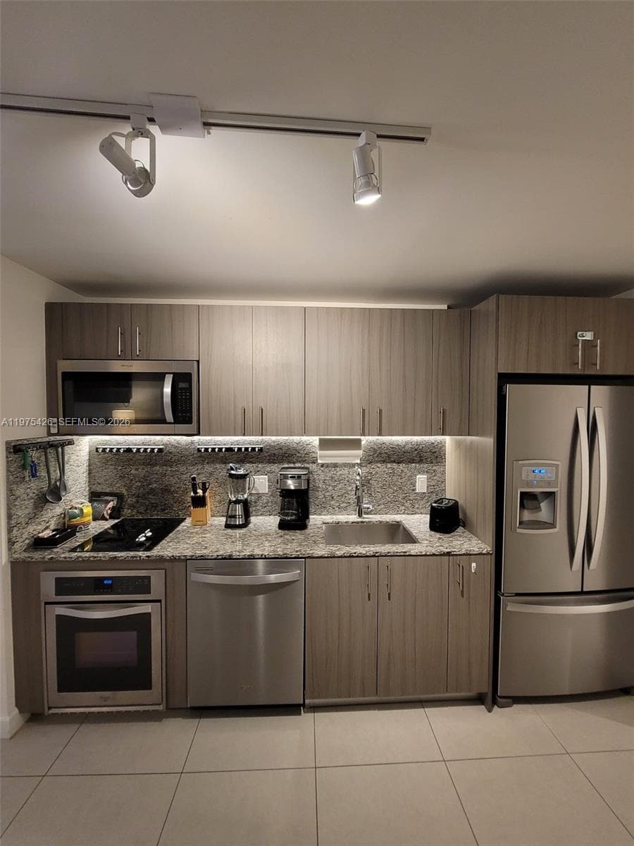 5350 NW 84th Ave # 1116, Doral FL 33166 — 6