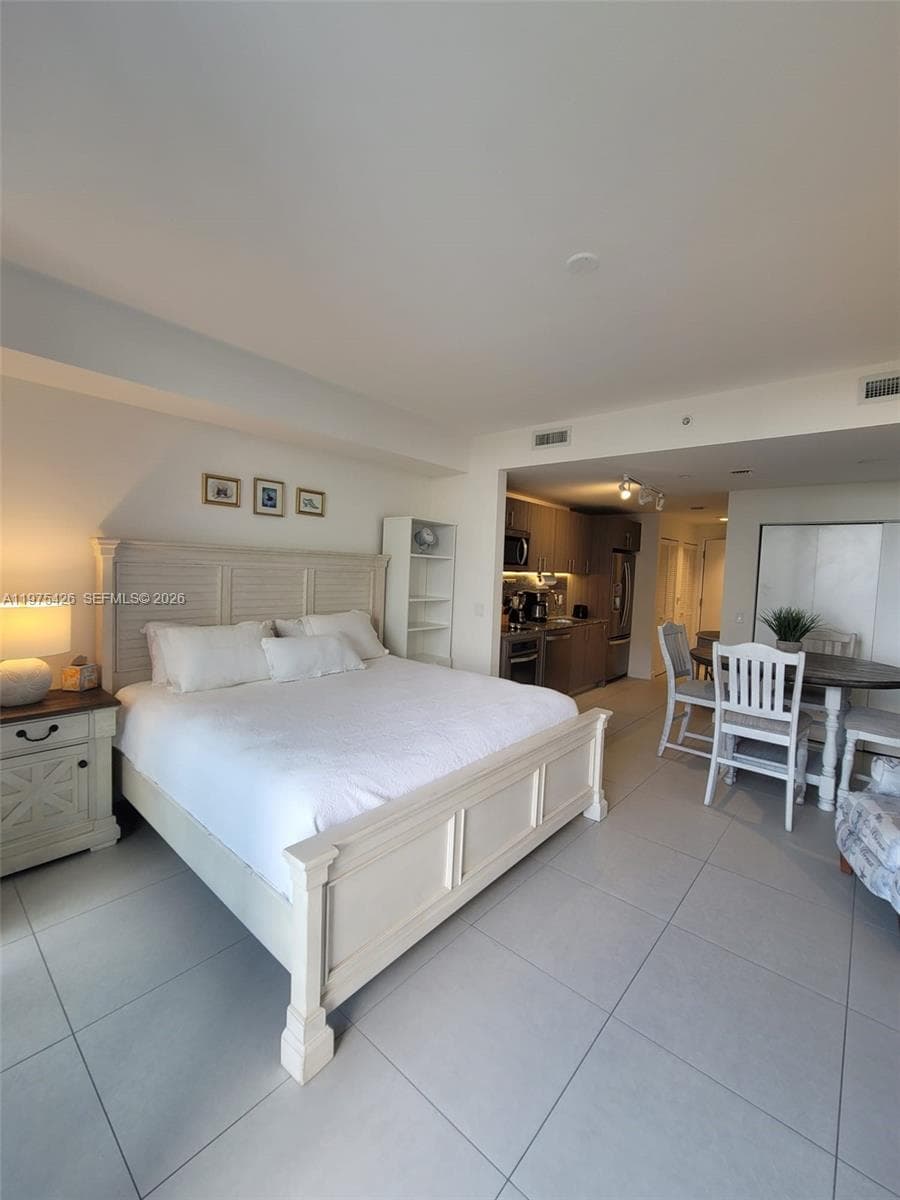 5350 NW 84th Ave # 1116, Doral FL 33166 — 1