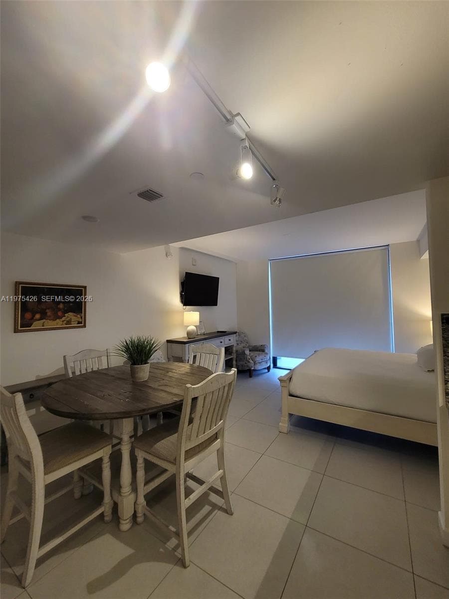 5350 NW 84th Ave # 1116, Doral FL 33166 — 5
