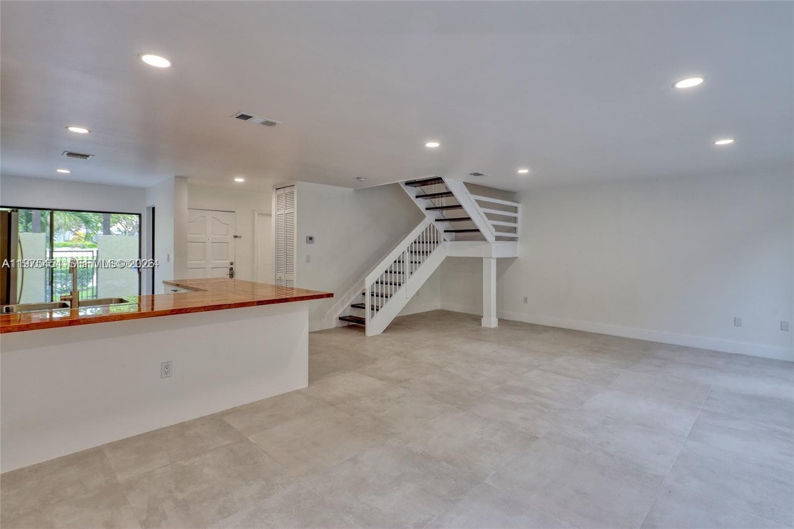3905 Adra Ave # 46B, Doral FL 33178 — 8