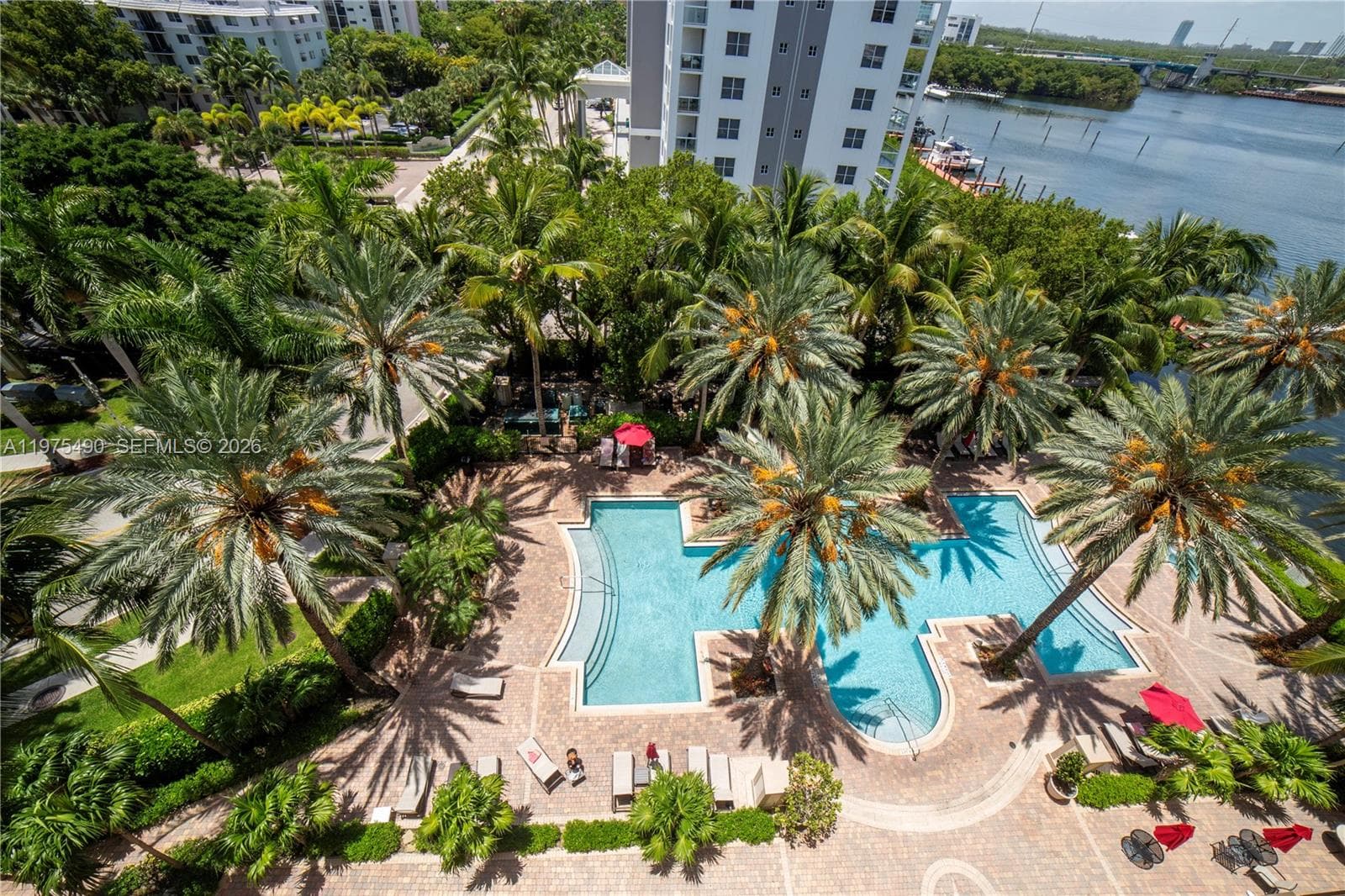 17100 N Bay Rd # 1802, Sunny Isles Beach FL 33160 — 1