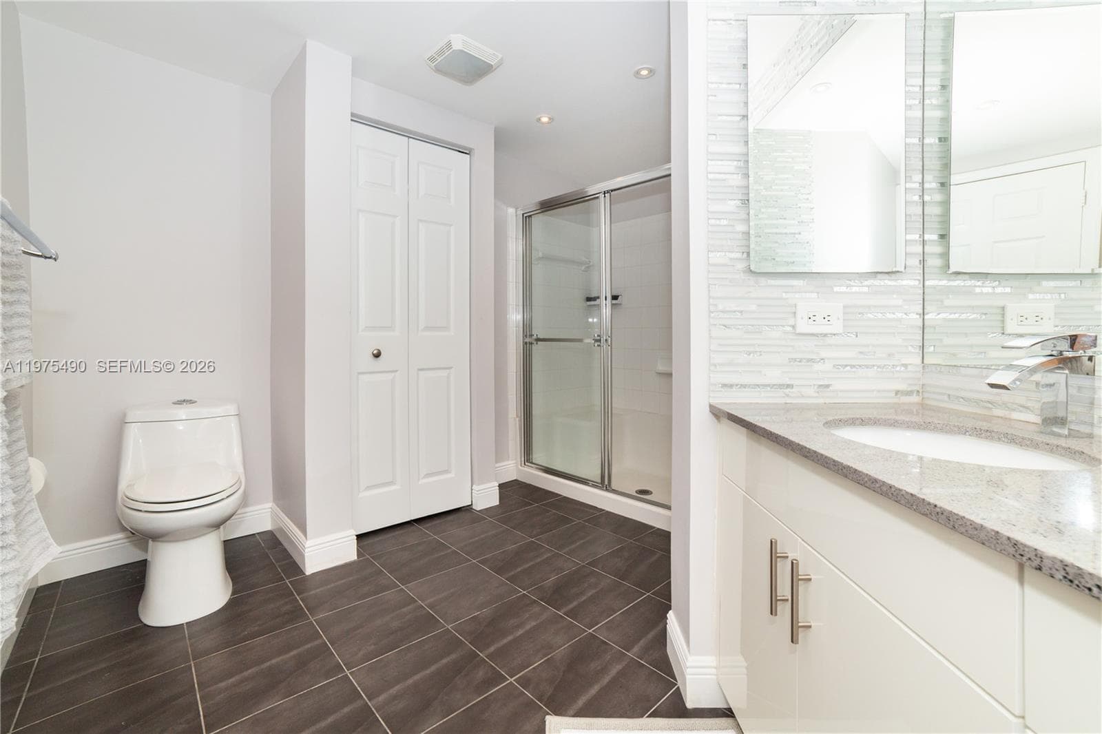 17100 N Bay Rd # 1802, Sunny Isles Beach FL 33160 — 24
