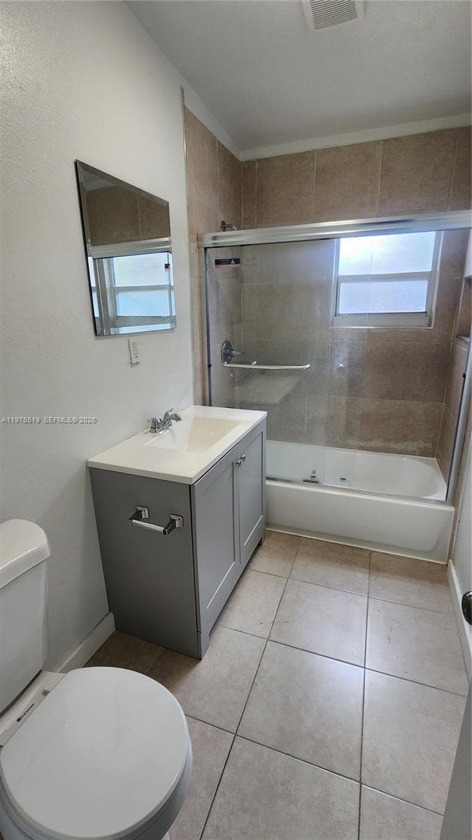 Grapeland, Miami, FL — 8