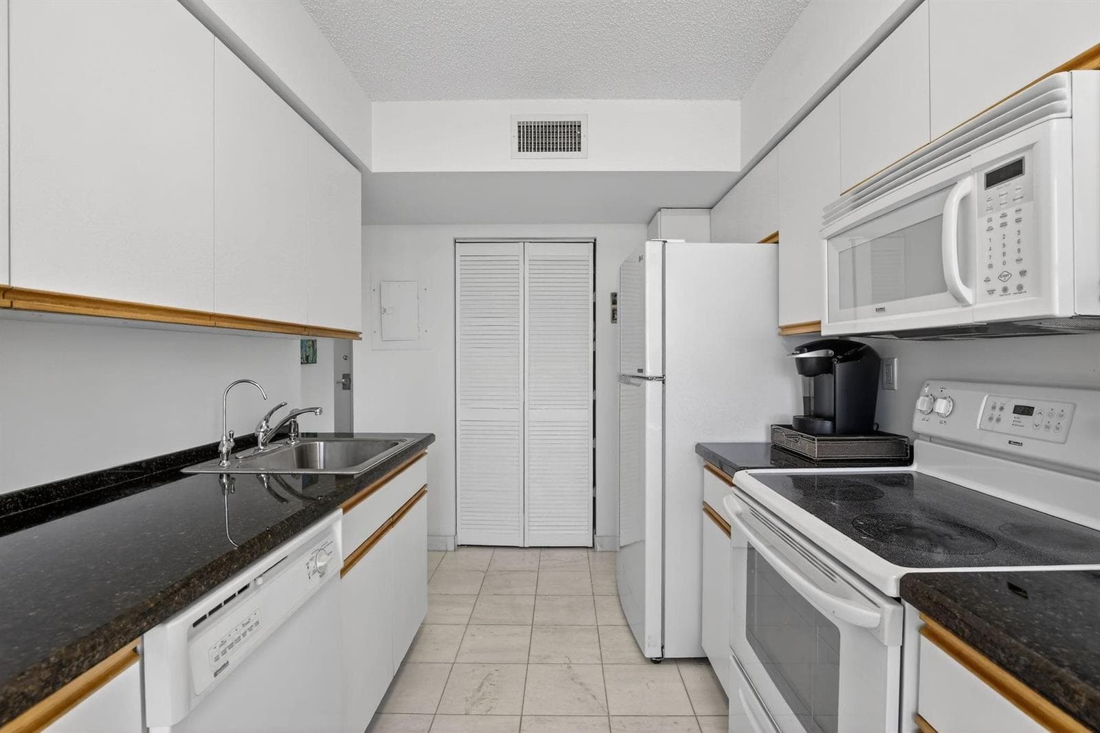 3400 NE 192nd Street # 1008, Miami FL 33180 — 11