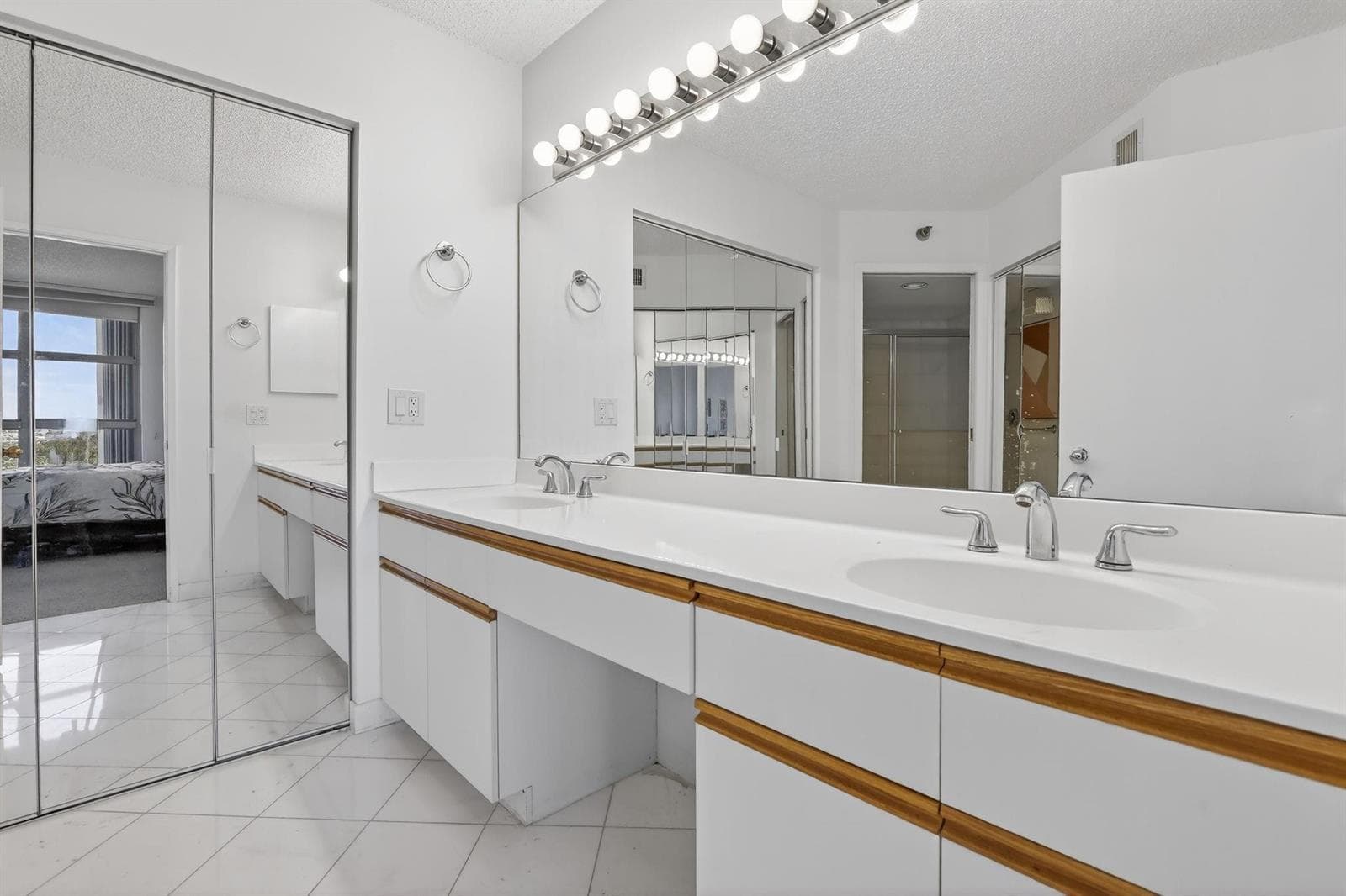 3400 NE 192nd Street # 1008, Miami FL 33180 — 21