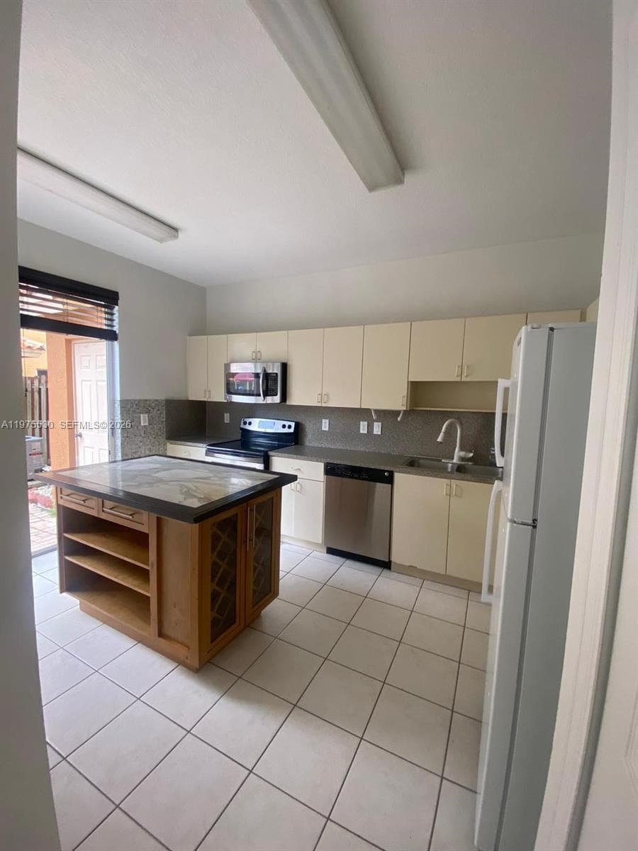 8451 NW 138th St # 2303, Miami Lakes FL 33016 — 6