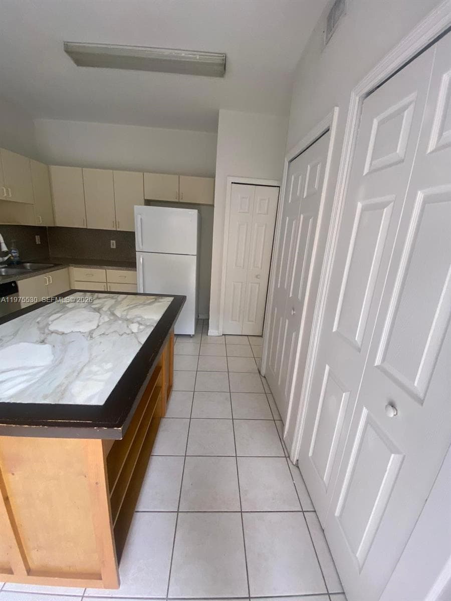 8451 NW 138th St # 2303, Miami Lakes FL 33016 — 7
