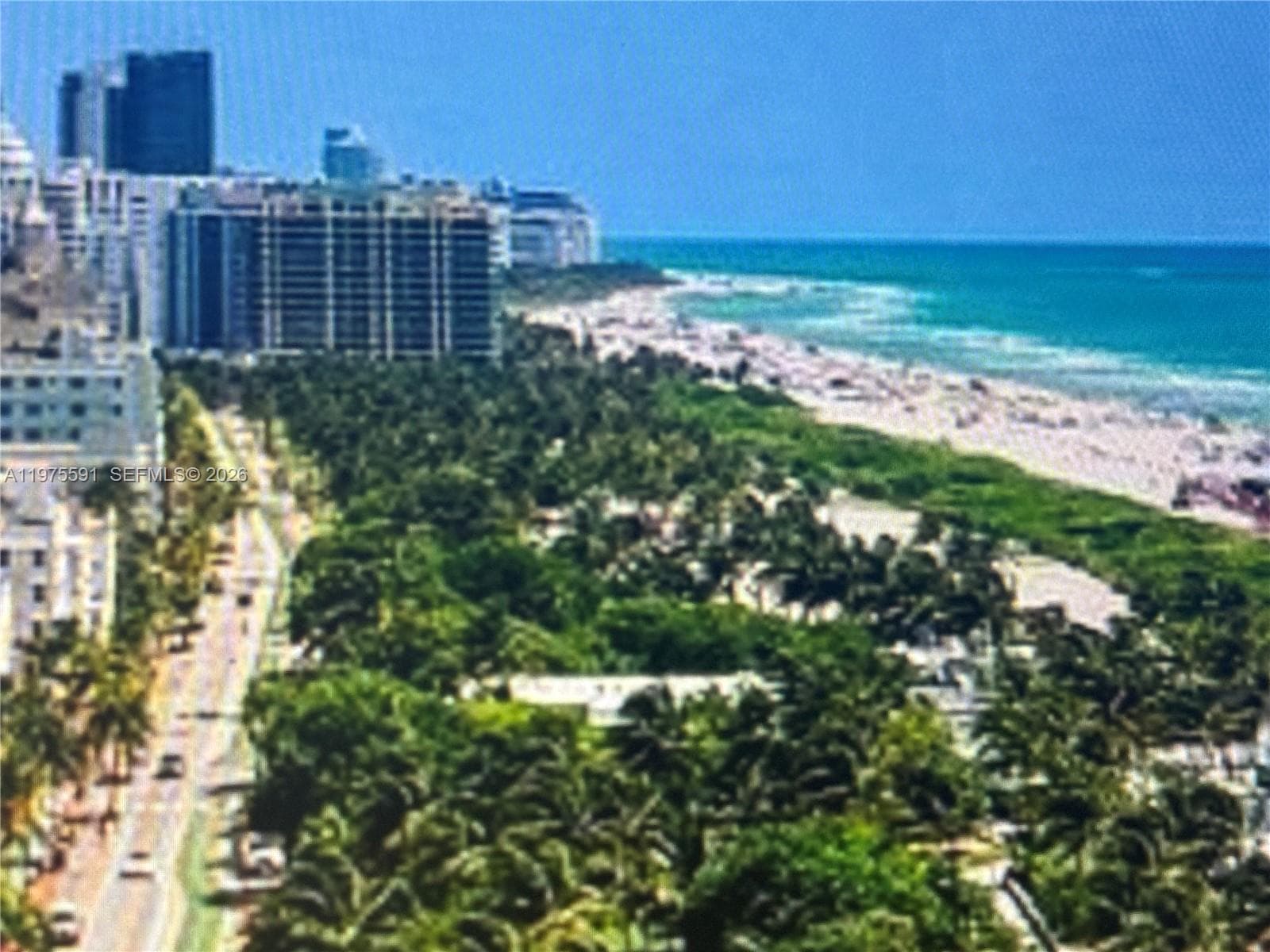 1390 Ocean Dr # 304, Miami Beach FL 33139 — 2