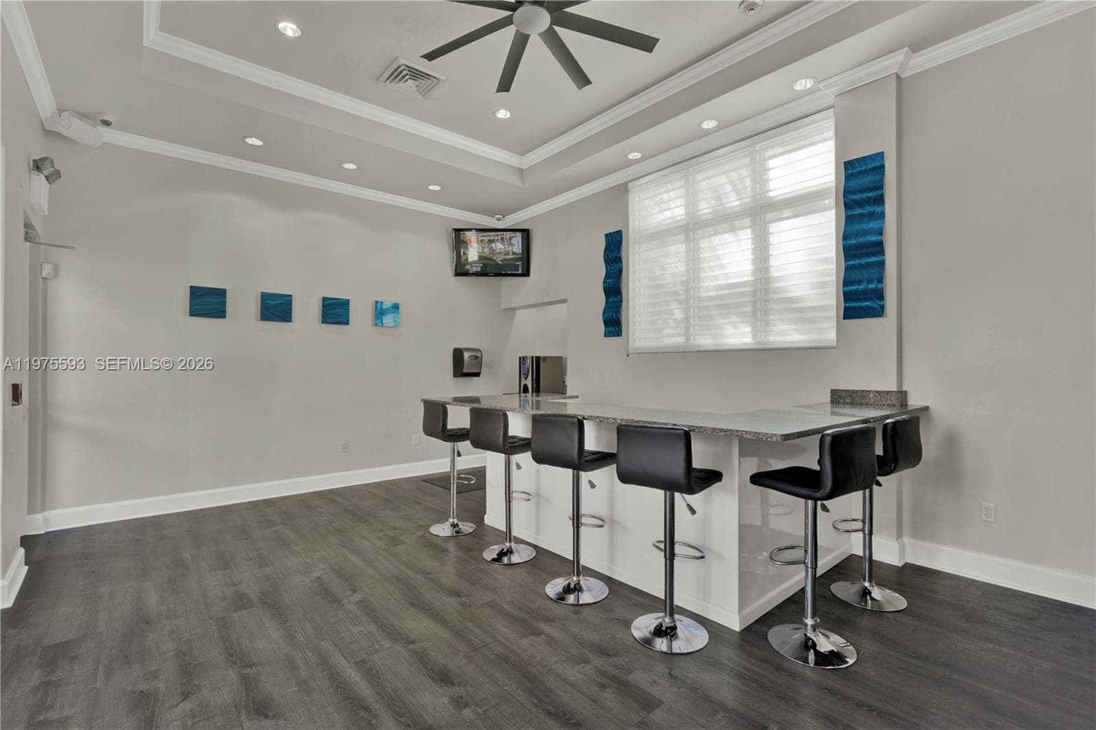 3340 NE 190th St # 1108, Aventura FL 33180 — 23