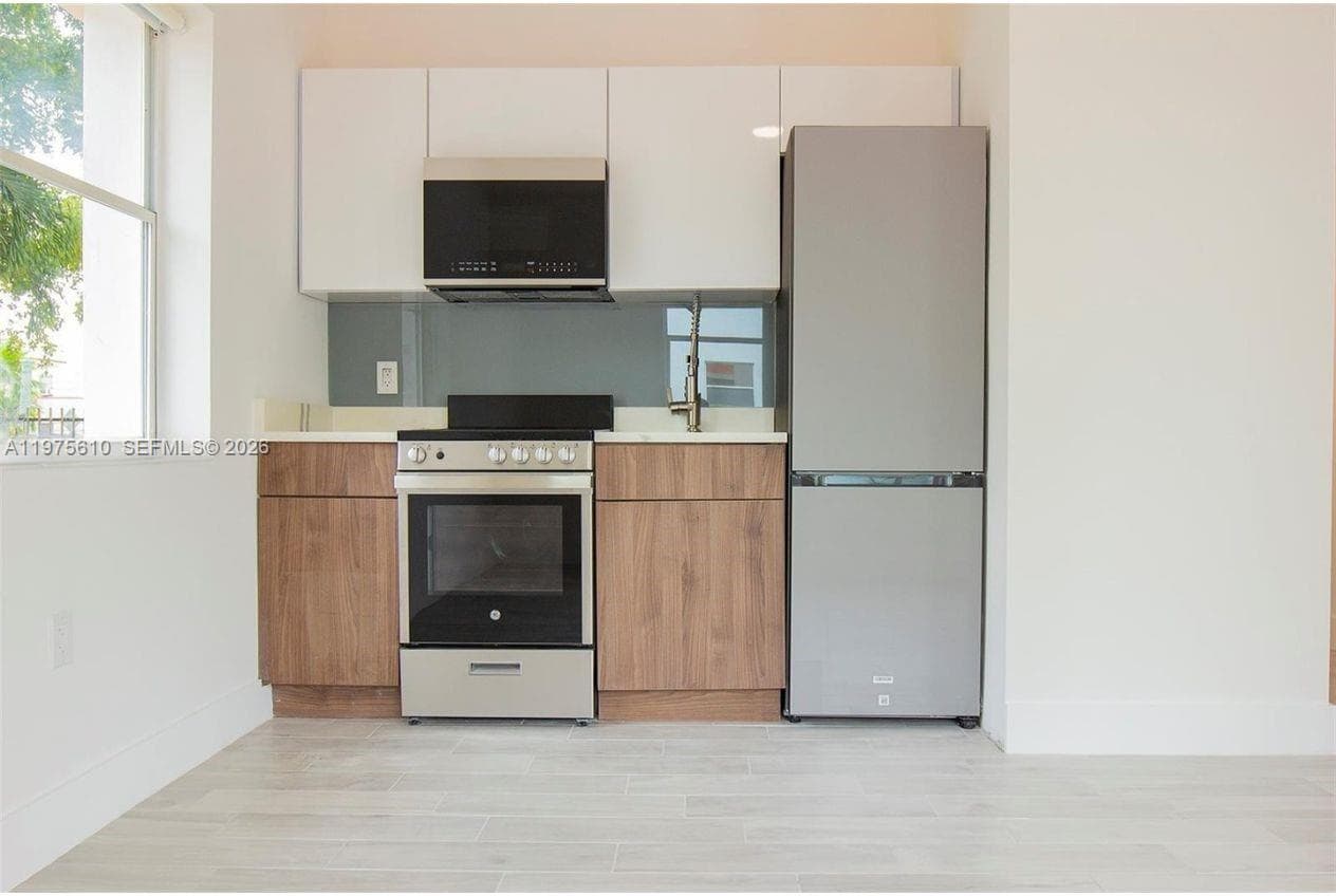 1000 7th St, Miami Beach FL 33139 — 21