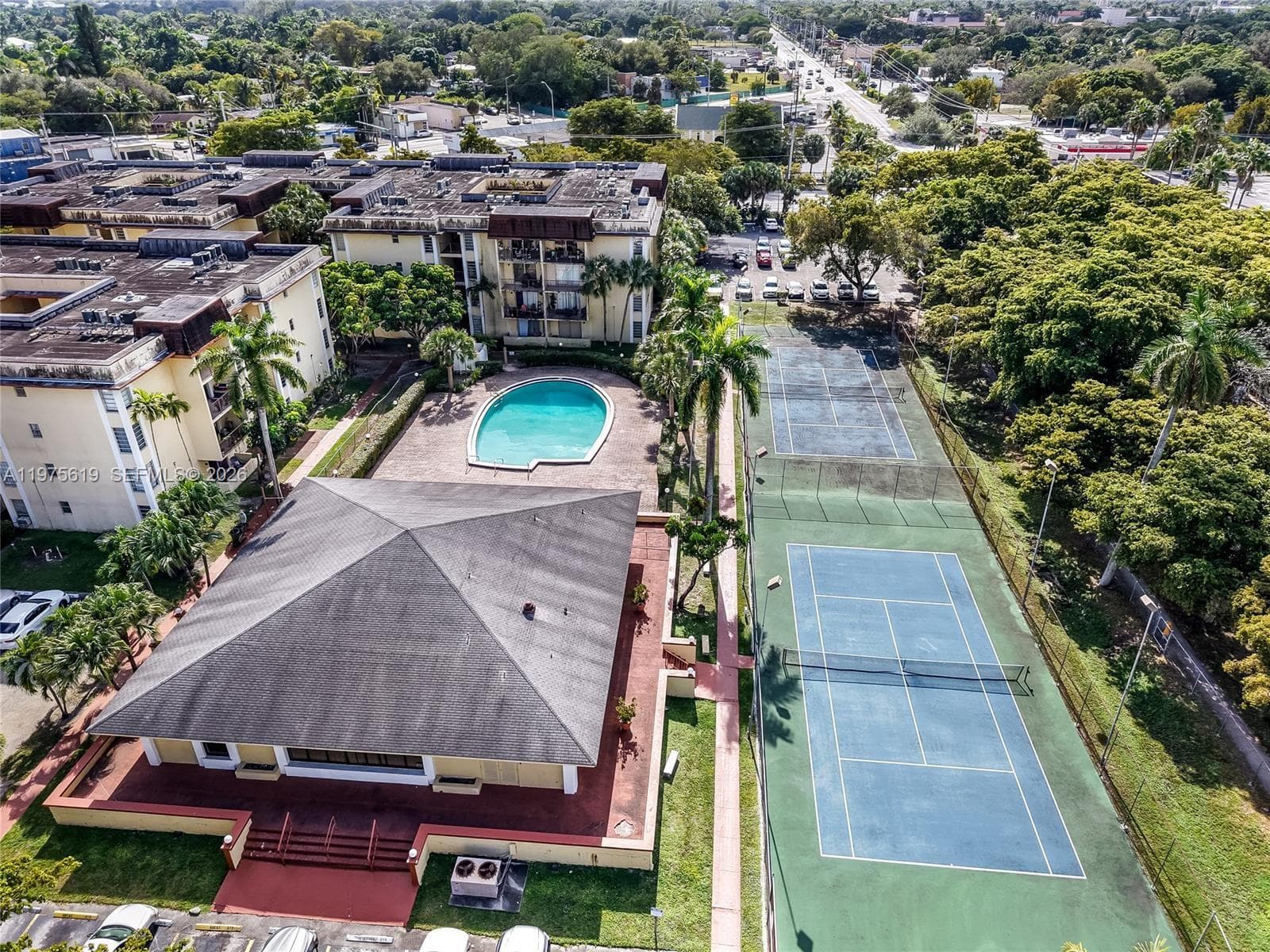 11905 NE 2nd Ave # C204, North Miami FL 33161 — 4