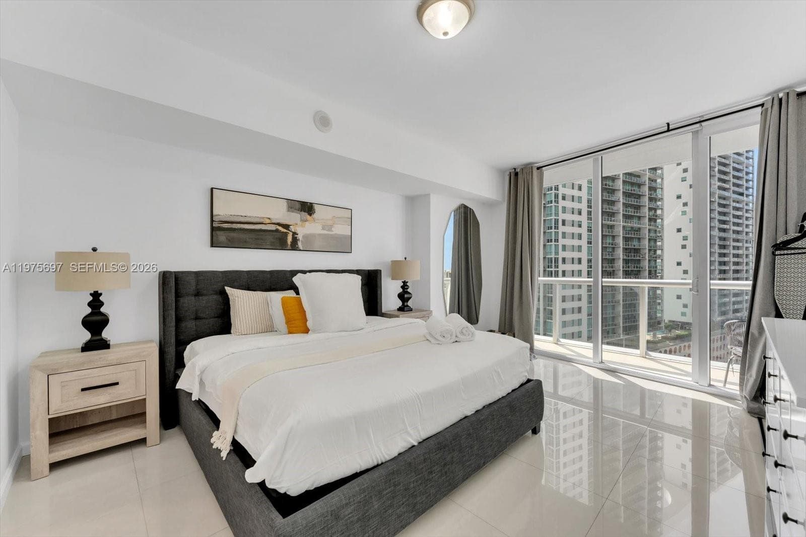 485 Brickell Ave # 1807, Miami FL 33131 — 6