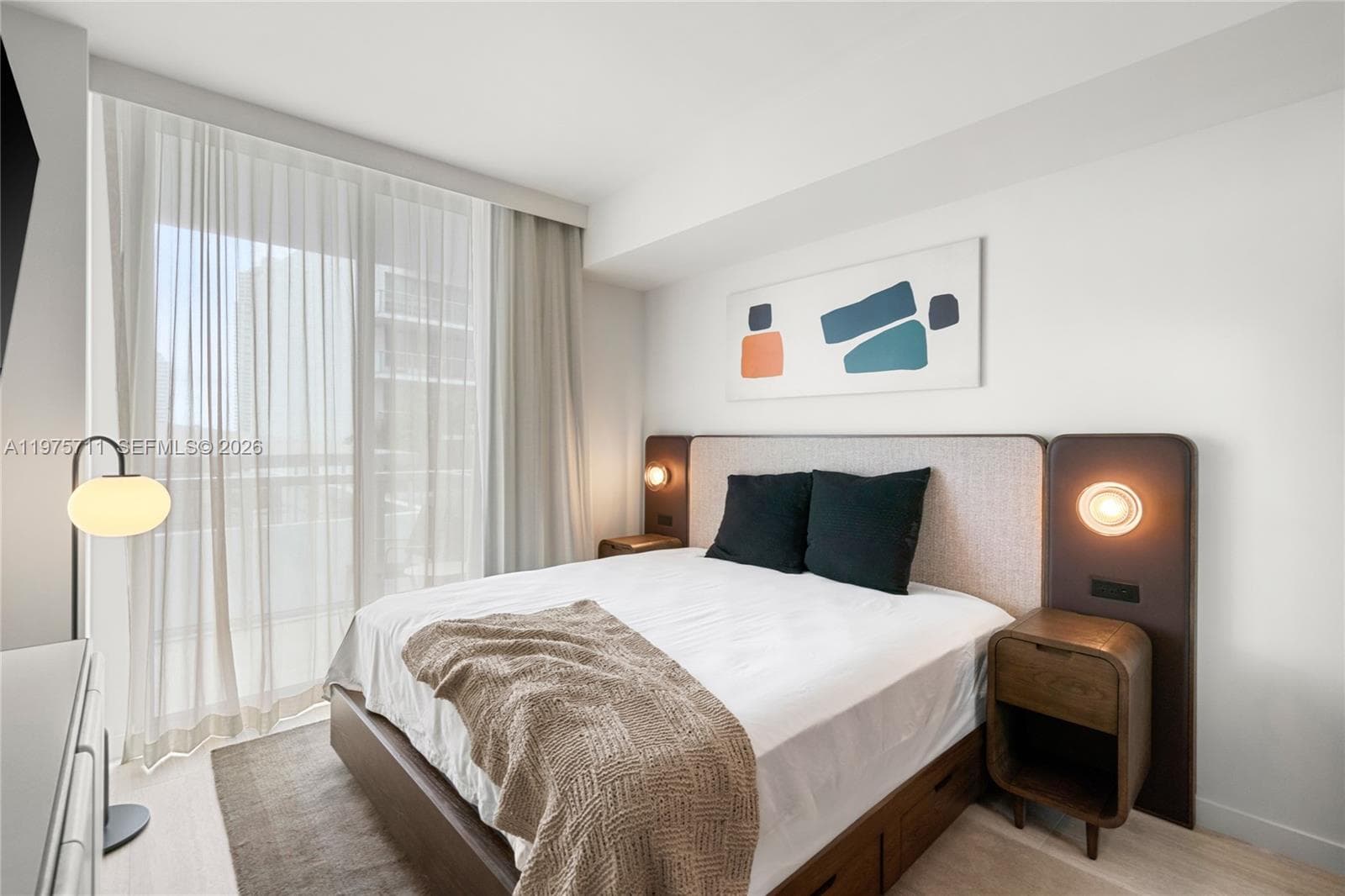 1611 SW 2nd Av # 504, Miami FL 33129 — 2