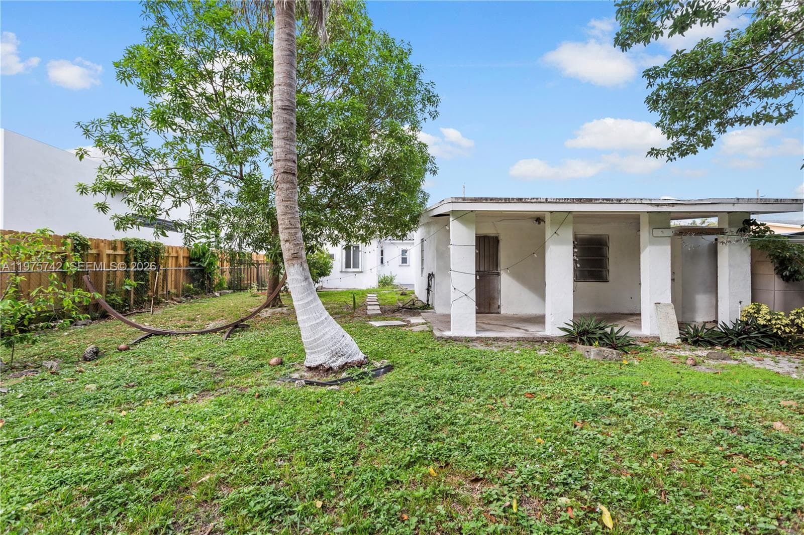 400 NW 47th St, Miami FL 33127 — 9