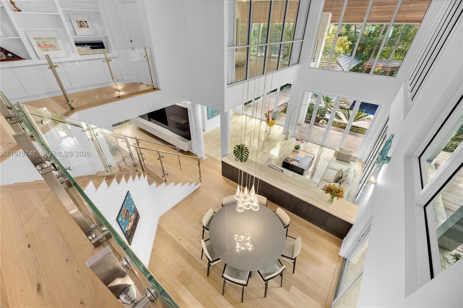 7150 W Lago Dr, Coral Gables FL 33143 — 17
