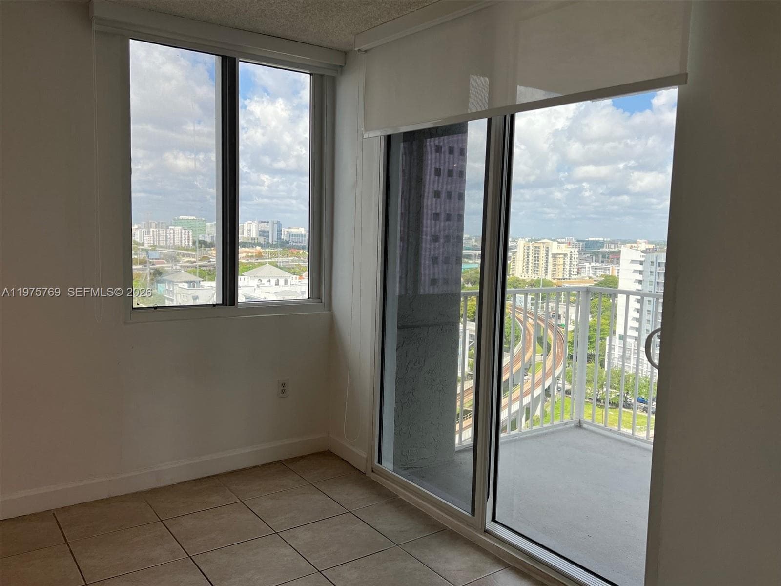 850 N Miami Ave # 1808, Miami FL 33136 — 11