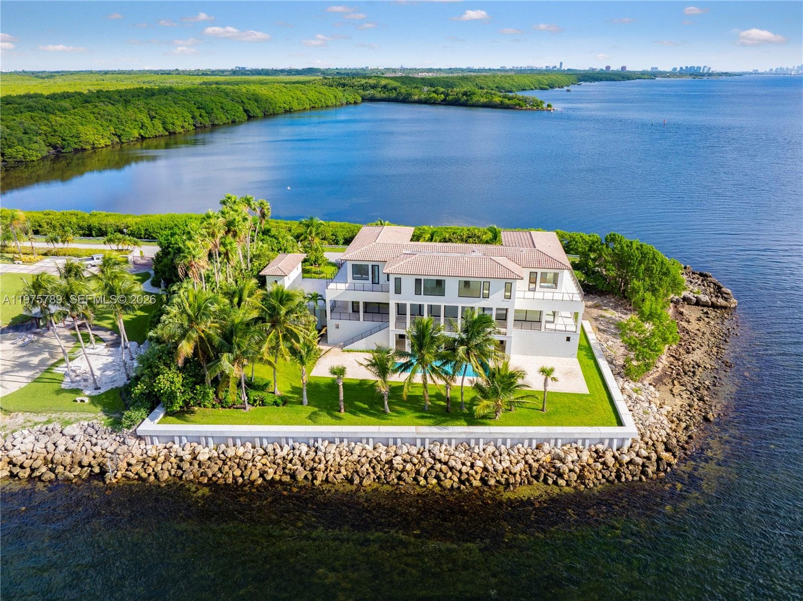 650 Lugo Ave, Coral Gables FL 33156 — 34