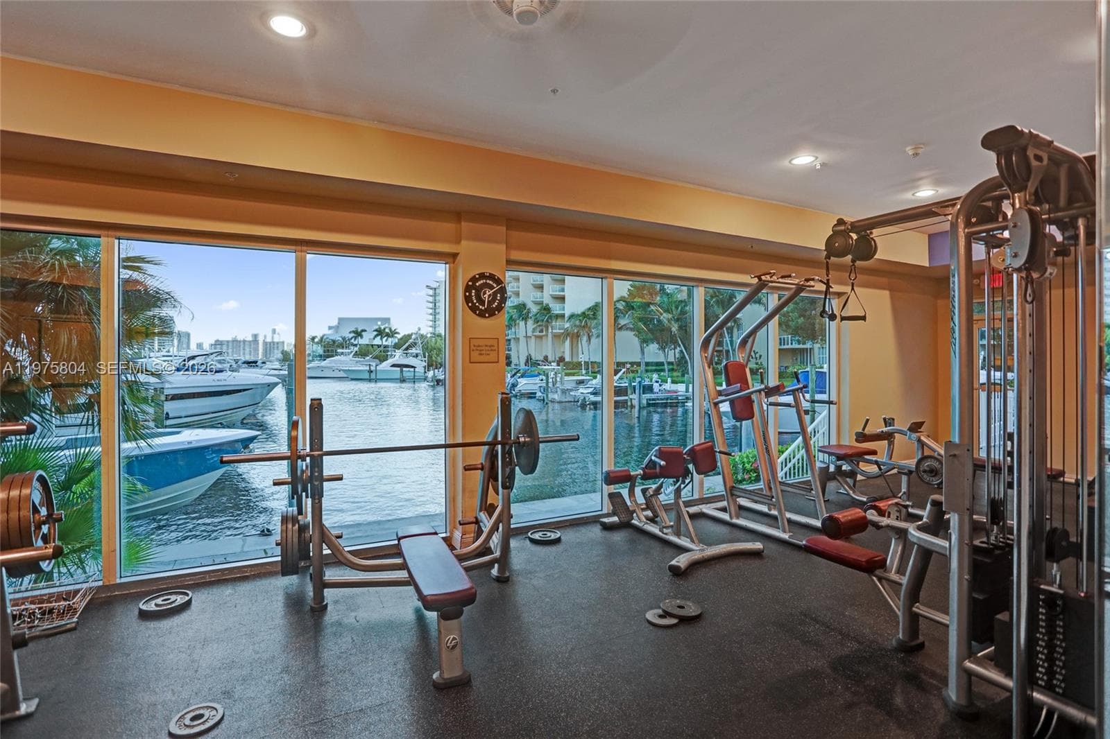 3330 NE 190th St # 1212, Aventura FL 33180 — 27