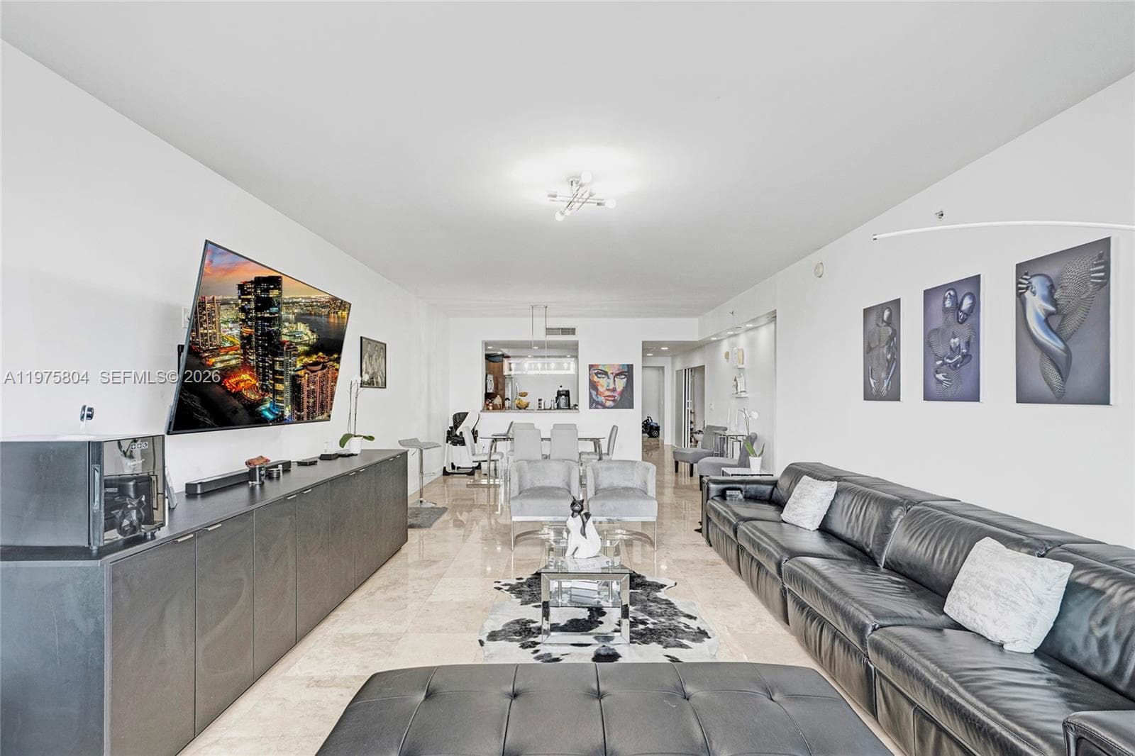 3330 NE 190th St # 1212, Aventura FL 33180 — 24
