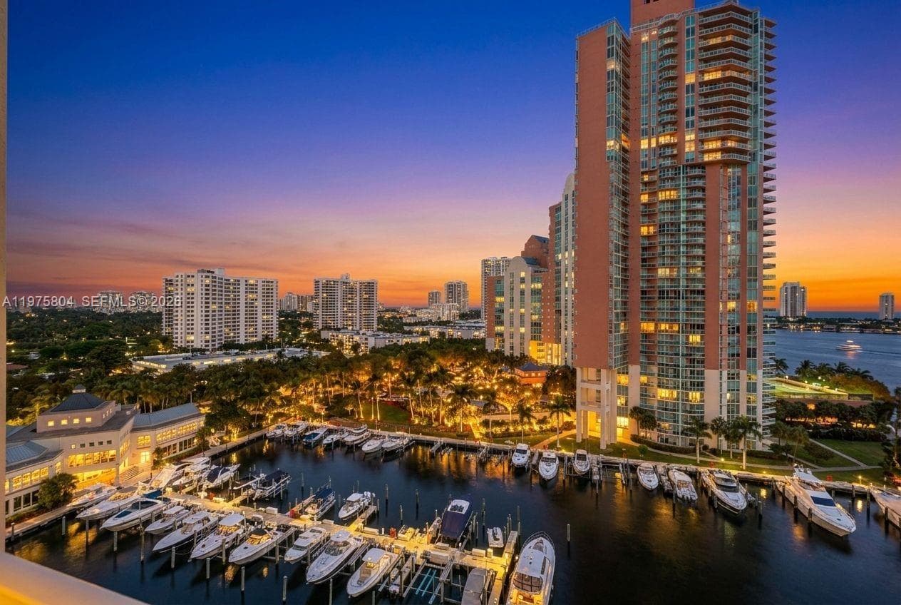 3330 NE 190th St # 1212, Aventura FL 33180 — 30