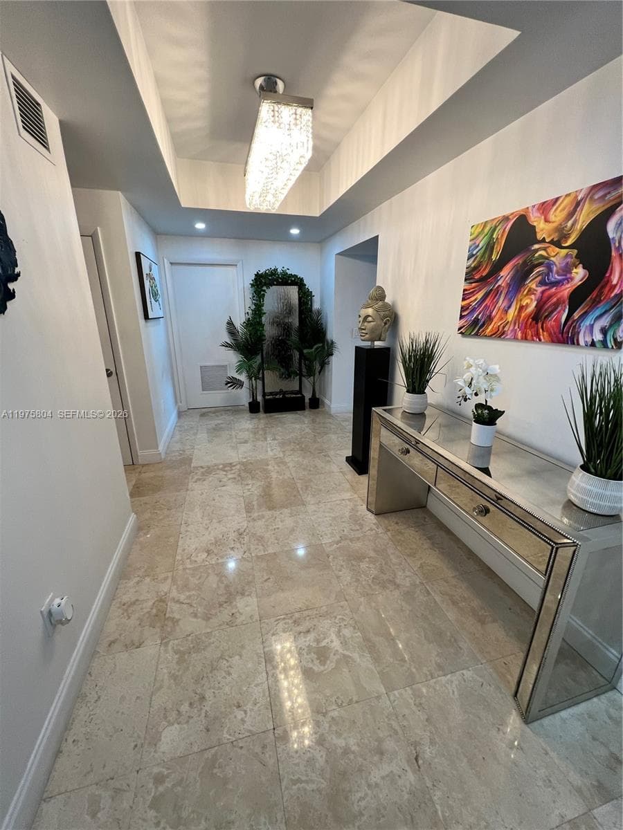 3330 NE 190th St # 1212, Aventura FL 33180 — 21
