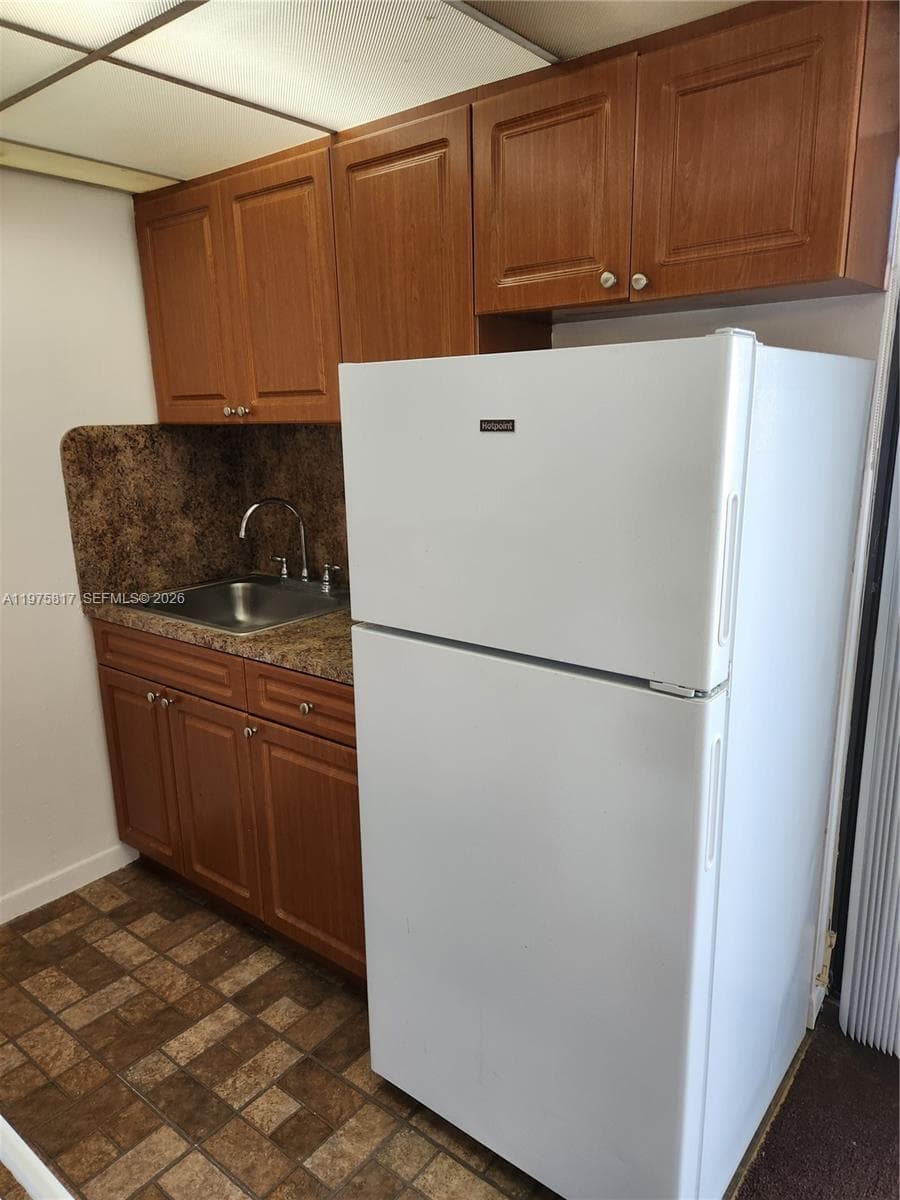 777 SW 9th Ave # 301, Miami FL 33130 — 4